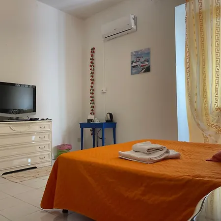 Ardia22 Casa de hóspedes *